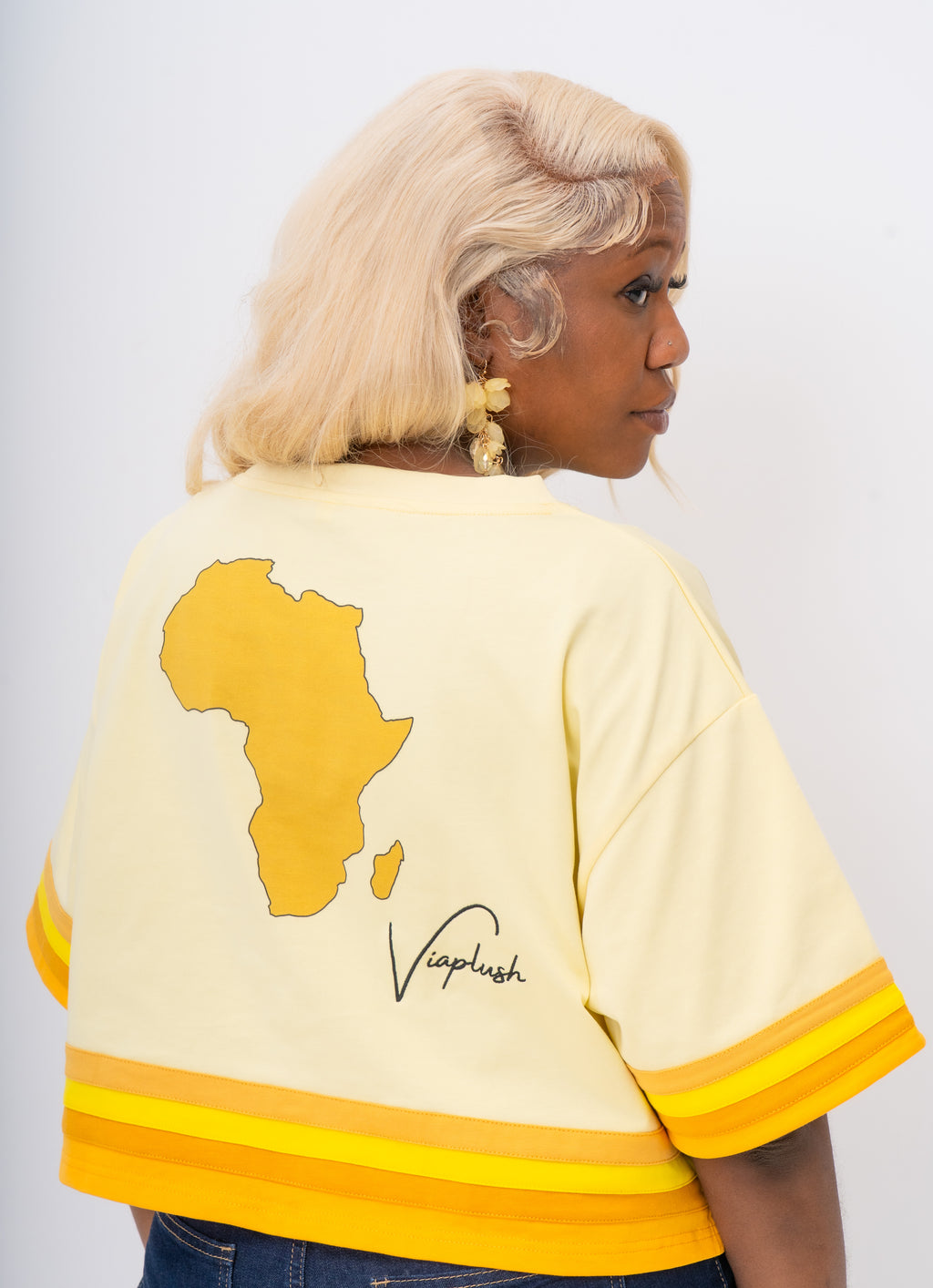 African Queen Box Cropped Tee
