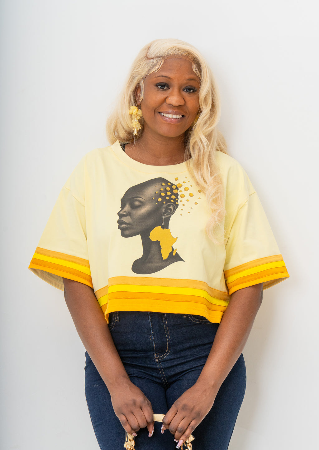 African Queen Box Cropped Tee