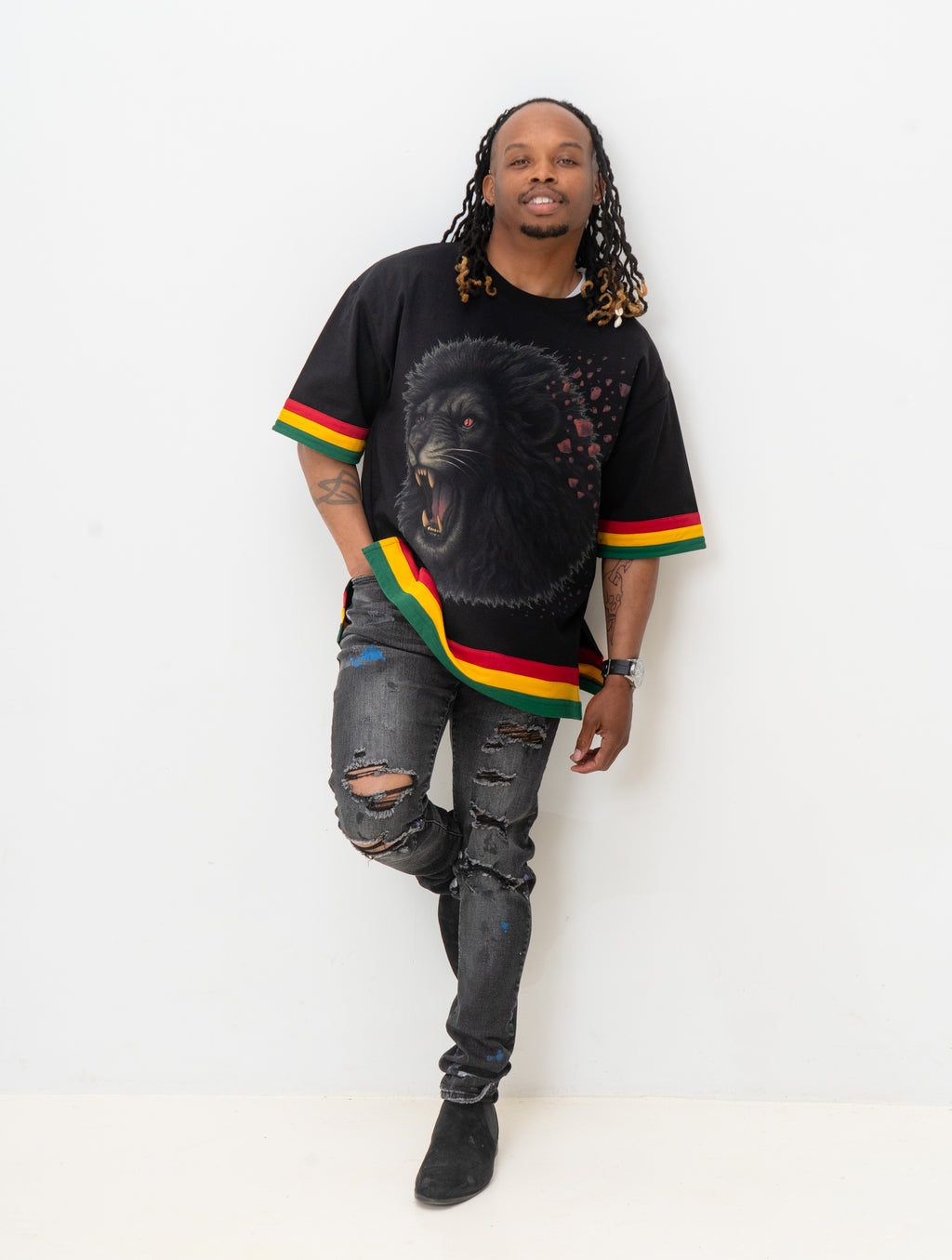 Lion Exaggerated Fit T-Shirt